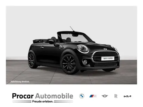 Used MINI COOPER Petrol 2017 Ad 