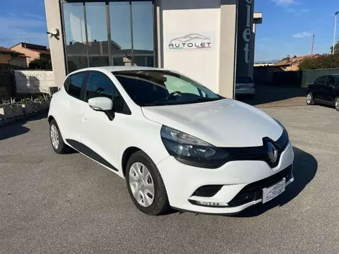 Annonce RENAULT CLIO Essence 2017 d'occasion 