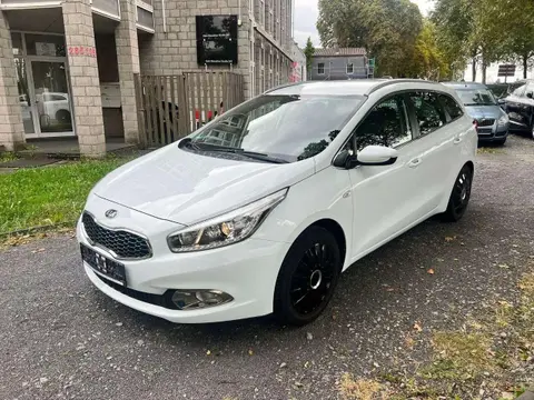 Used KIA CEED Petrol 2014 Ad 