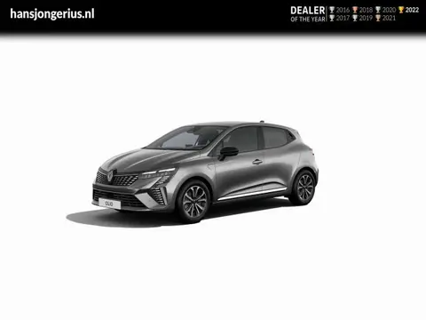 Used RENAULT CLIO Hybrid 2024 Ad 