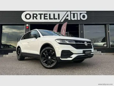 Used VOLKSWAGEN TOUAREG Diesel 2019 Ad 