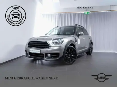 Used MINI ONE Petrol 2018 Ad Germany