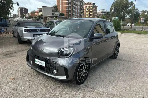 Used SMART FORFOUR Electric 2021 Ad 