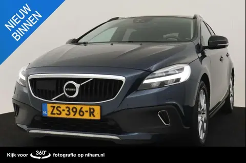 Annonce VOLVO V40 Essence 2019 d'occasion 