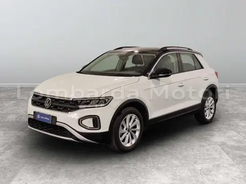 Used VOLKSWAGEN T-ROC Petrol 2022 Ad 