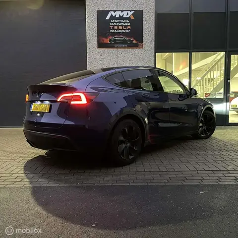 Used TESLA MODEL Y Electric 2023 Ad 