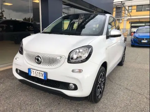 Annonce SMART FORFOUR Essence 2018 d'occasion 