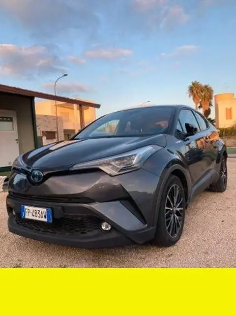 Used TOYOTA C-HR  2018 Ad 