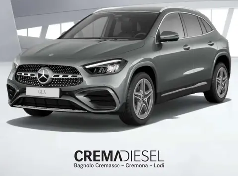 Used MERCEDES-BENZ CLASSE GLA Hybrid 2024 Ad 