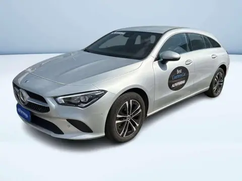 Used MERCEDES-BENZ CLASSE CLA Hybrid 2023 Ad 