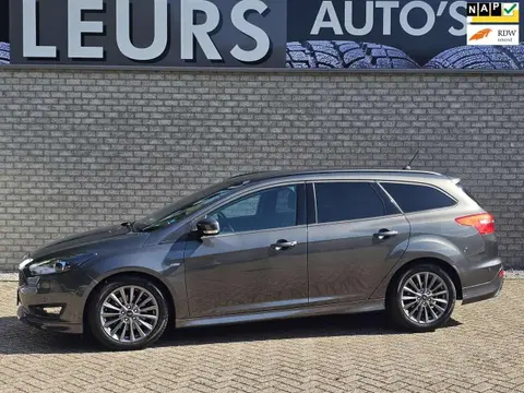 Annonce FORD FOCUS Essence 2017 d'occasion 