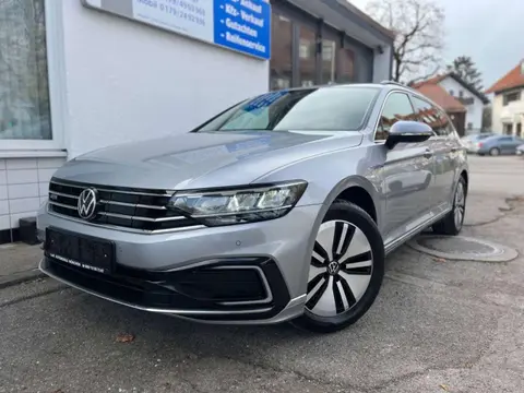 Used VOLKSWAGEN PASSAT Hybrid 2021 Ad 