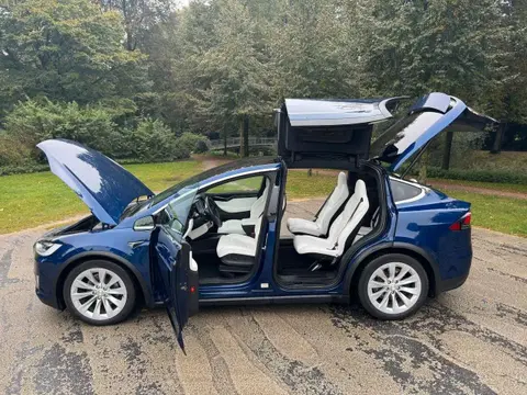 Used TESLA MODEL X Electric 2019 Ad 