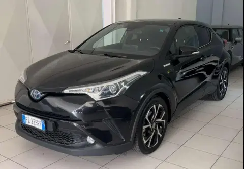 Used TOYOTA C-HR Hybrid 2019 Ad 