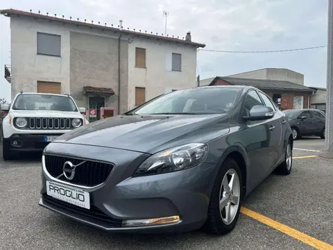 Annonce VOLVO V40 Diesel 2017 d'occasion 