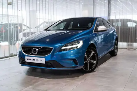 Annonce VOLVO V40 Essence 2019 d'occasion 