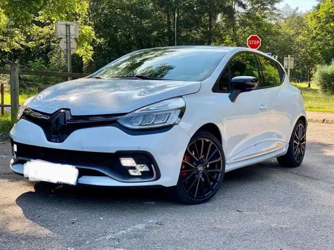 Used RENAULT CLIO Petrol 2017 Ad 