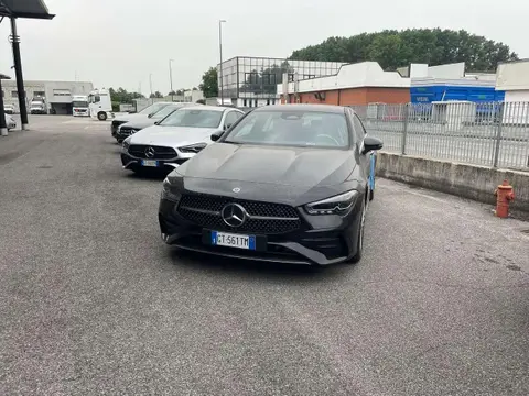 Annonce MERCEDES-BENZ CLASSE CLA Diesel 2024 d'occasion 