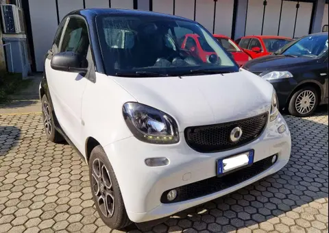 Annonce SMART FORTWO Essence 2018 d'occasion 