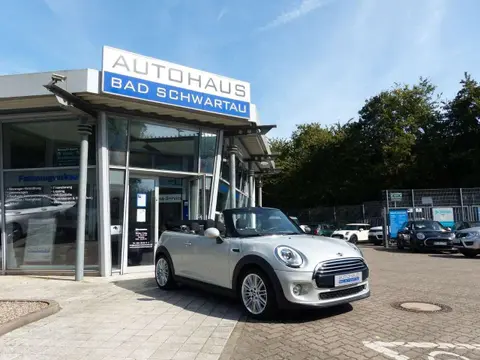 Used MINI COOPER Petrol 2017 Ad 