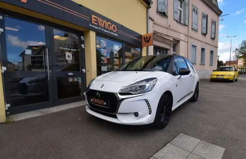 Annonce DS AUTOMOBILES DS3 Essence 2018 d'occasion 