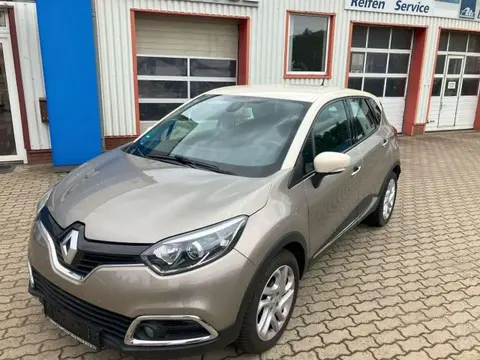 Used RENAULT CAPTUR Petrol 2014 Ad 