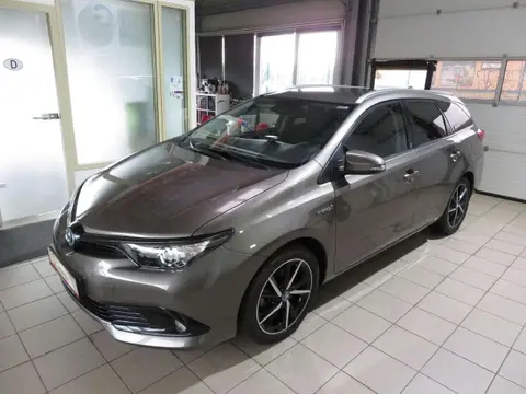 Used TOYOTA AURIS Hybrid 2019 Ad Germany