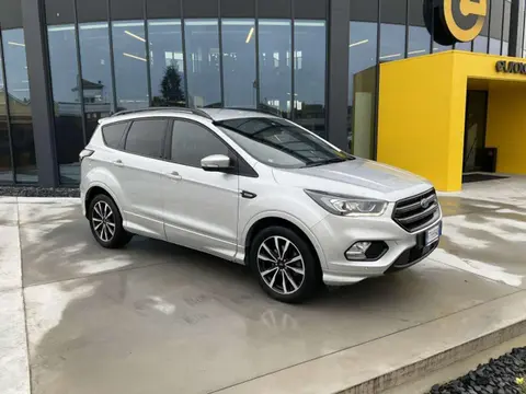 Annonce FORD KUGA Diesel 2019 d'occasion 