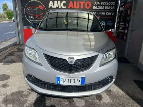 Annonce LANCIA YPSILON Essence 2018 d'occasion 