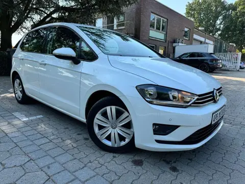 Used VOLKSWAGEN GOLF Petrol 2014 Ad 