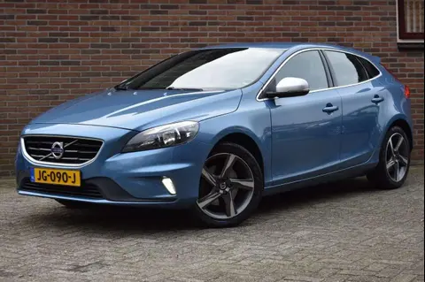 Annonce VOLVO V40 Essence 2016 d'occasion 