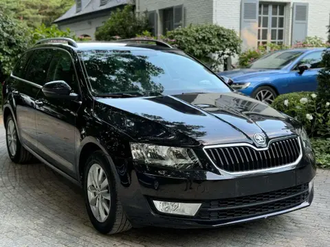 Annonce SKODA OCTAVIA Essence 2017 d'occasion 