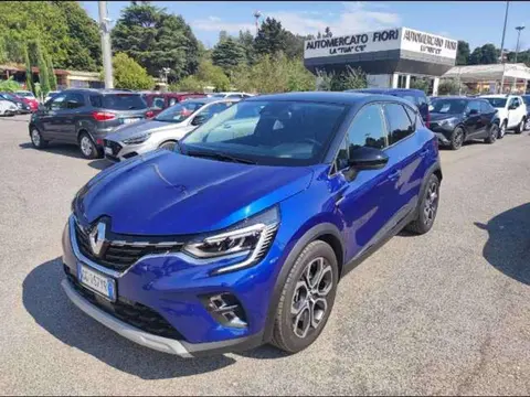 Used RENAULT CAPTUR Hybrid 2021 Ad 