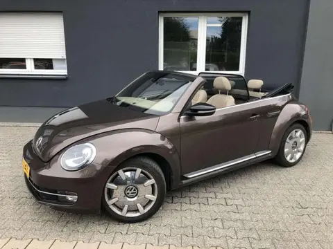 Used VOLKSWAGEN BEETLE Diesel 2015 Ad 