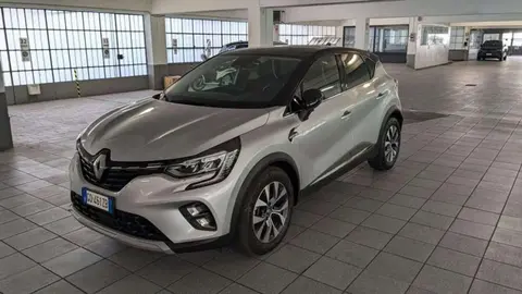 Used RENAULT CAPTUR Hybrid 2020 Ad 