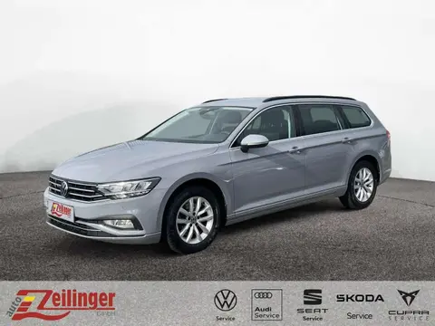 Used VOLKSWAGEN PASSAT Petrol 2022 Ad 