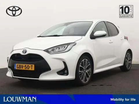 Used TOYOTA YARIS Hybrid 2021 Ad 