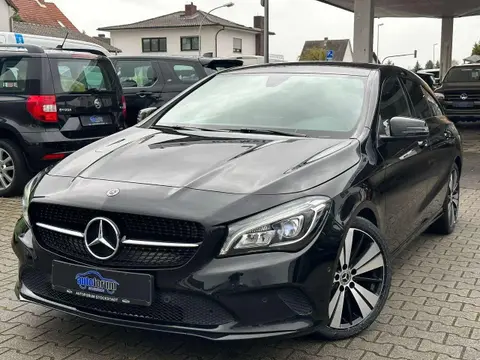 Used MERCEDES-BENZ CLASSE CLA Petrol 2017 Ad 