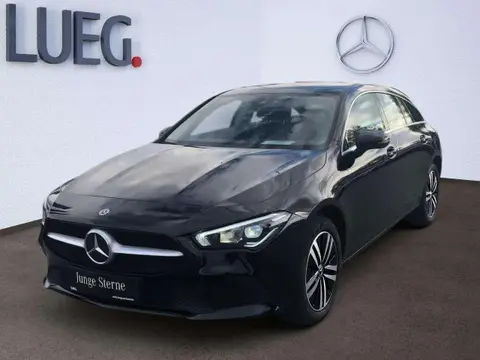 Used MERCEDES-BENZ CLASSE CLA Hybrid 2022 Ad 