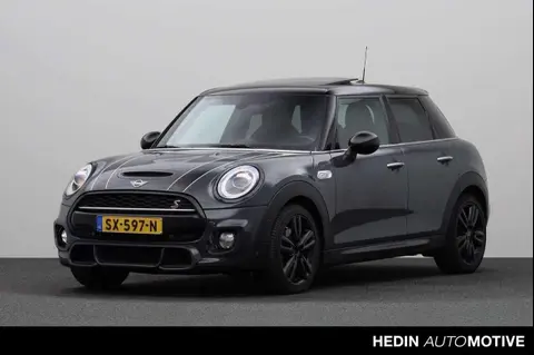 Used MINI COOPER Petrol 2018 Ad 