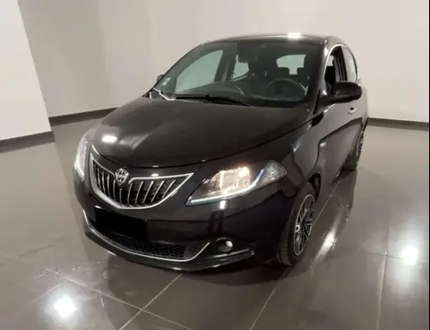 Used LANCIA YPSILON Hybrid 2023 Ad 