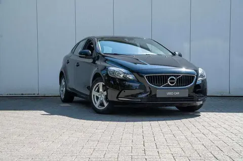 Annonce VOLVO V40 Essence 2017 d'occasion Belgique