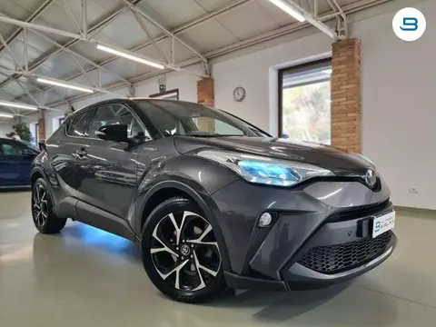 Used TOYOTA C-HR Hybrid 2021 Ad 