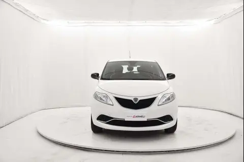 Annonce LANCIA YPSILON Essence 2016 d'occasion 