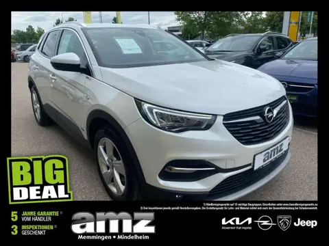 Used OPEL GRANDLAND Hybrid 2021 Ad 