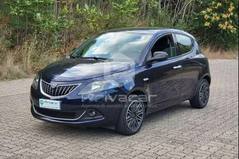 Used LANCIA YPSILON Hybrid 2022 Ad 