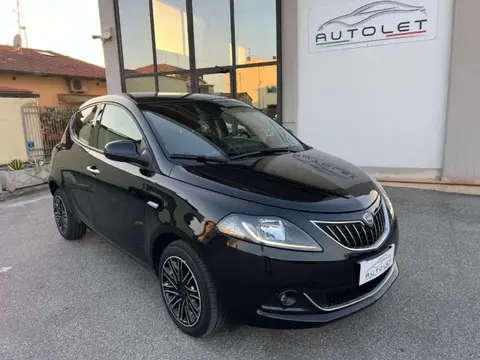 Used LANCIA YPSILON Hybrid 2023 Ad 