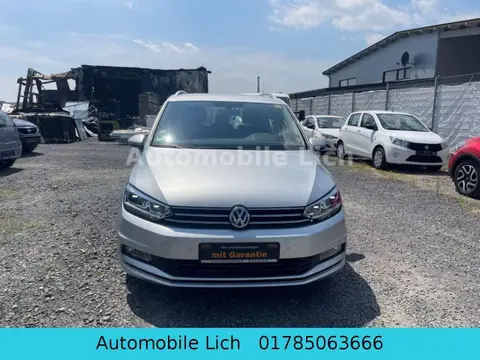 Used VOLKSWAGEN TOURAN Petrol 2017 Ad 