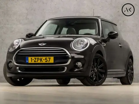 Used MINI COOPER Petrol 2015 Ad 