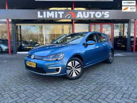 Used VOLKSWAGEN GOLF Electric 2015 Ad 